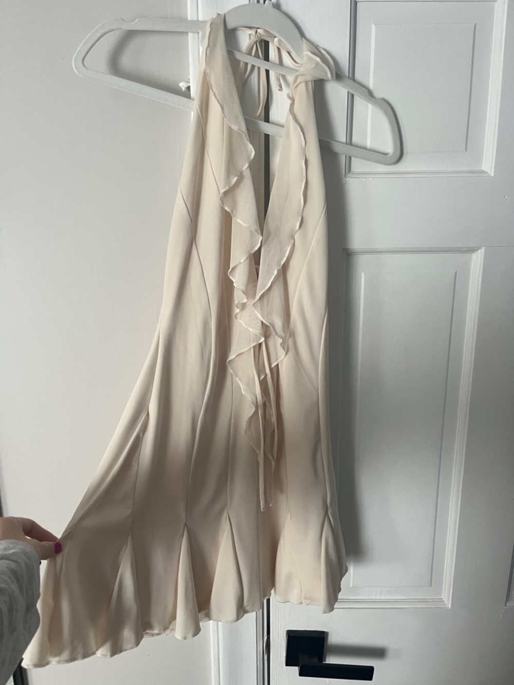 Oh Polly Cream Ruffle Plunge Dress 6 - Picture 3 of 5